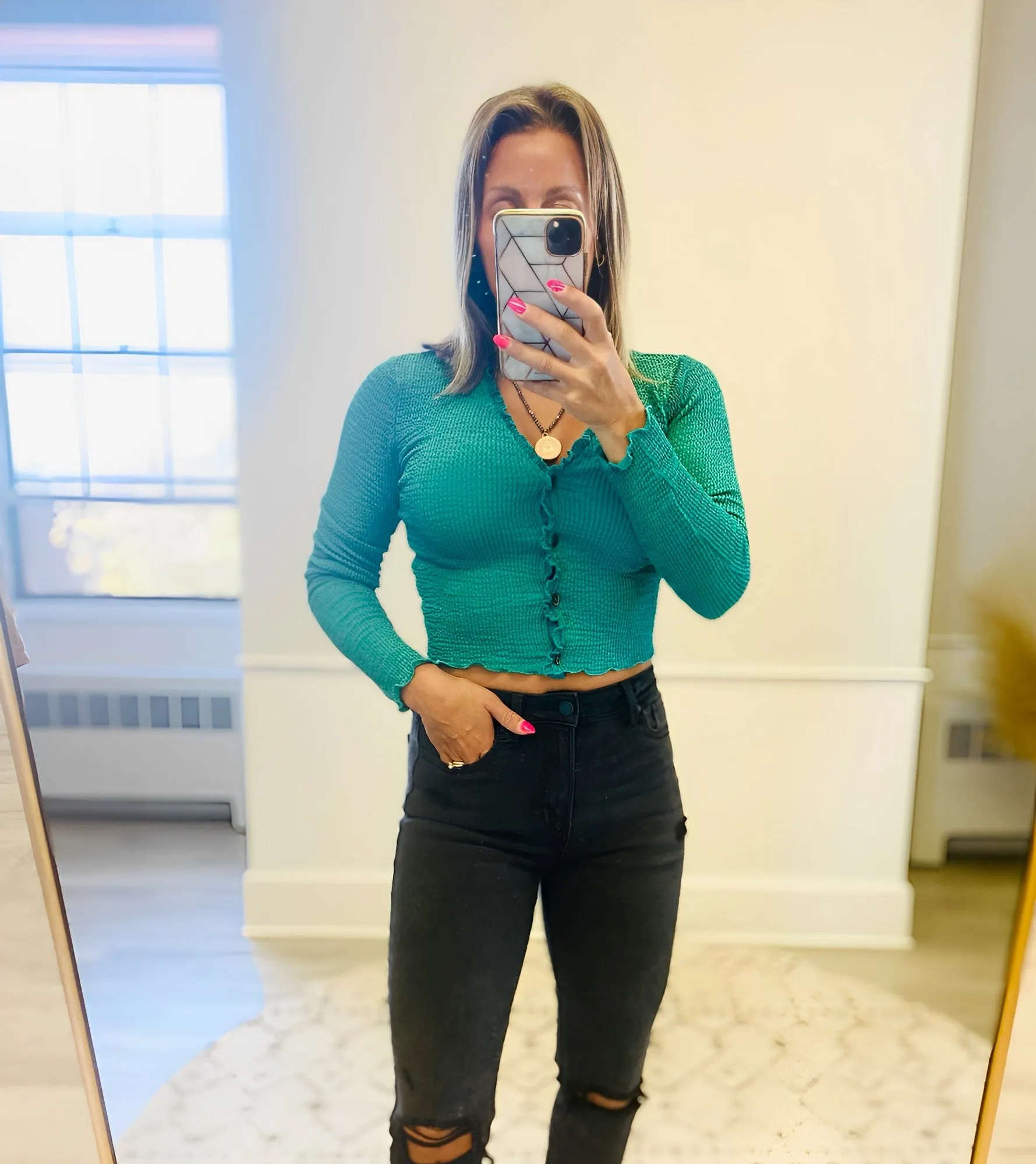 TEXTURED V-NECK TOP JADE
